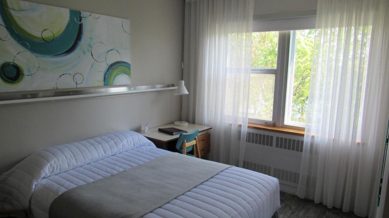 Manoir D'Youville Châteauguay Heights Екстериор снимка
